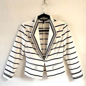 White House Black Market size 4 soft white and black striped jacket NWOT